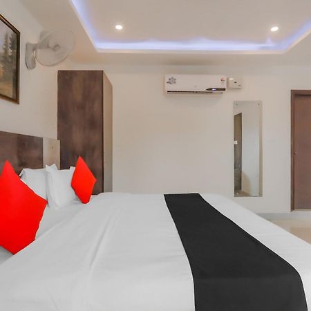 Capital O Royal Galaxy Finesse Near Phoenix Marketcity Bangalore Exteriör bild